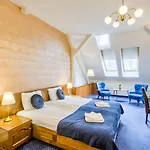 Annapolis 3* Braşov