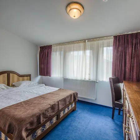 Annapolis 3* Braşov